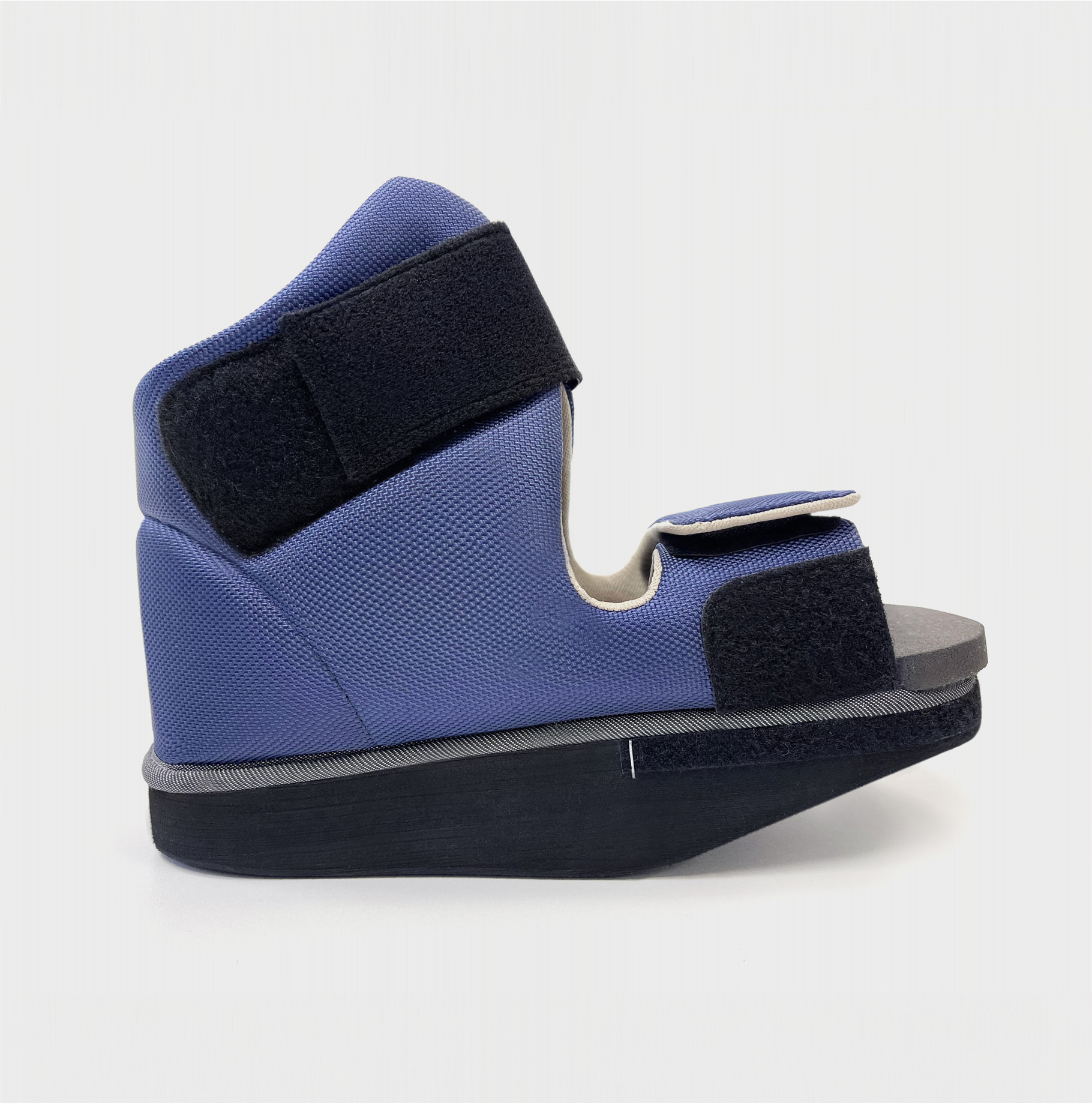 Orthopedic shoes for unloading the anterior part of the foot LM-405